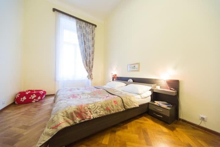 Apartment On Tabidze 3/5 Tiflis Exterior foto